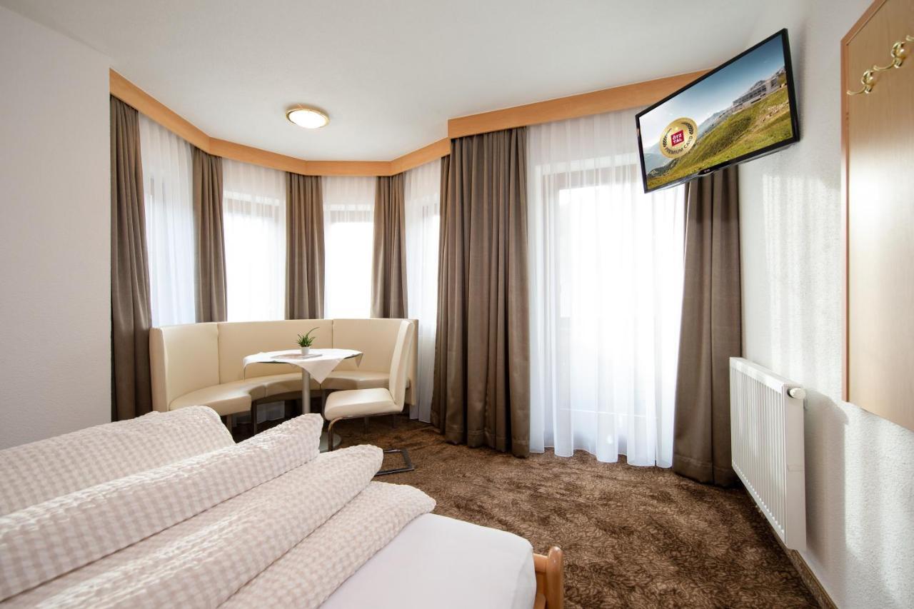 Tonis Ferienheim Apartman Sölden Kültér fotó
