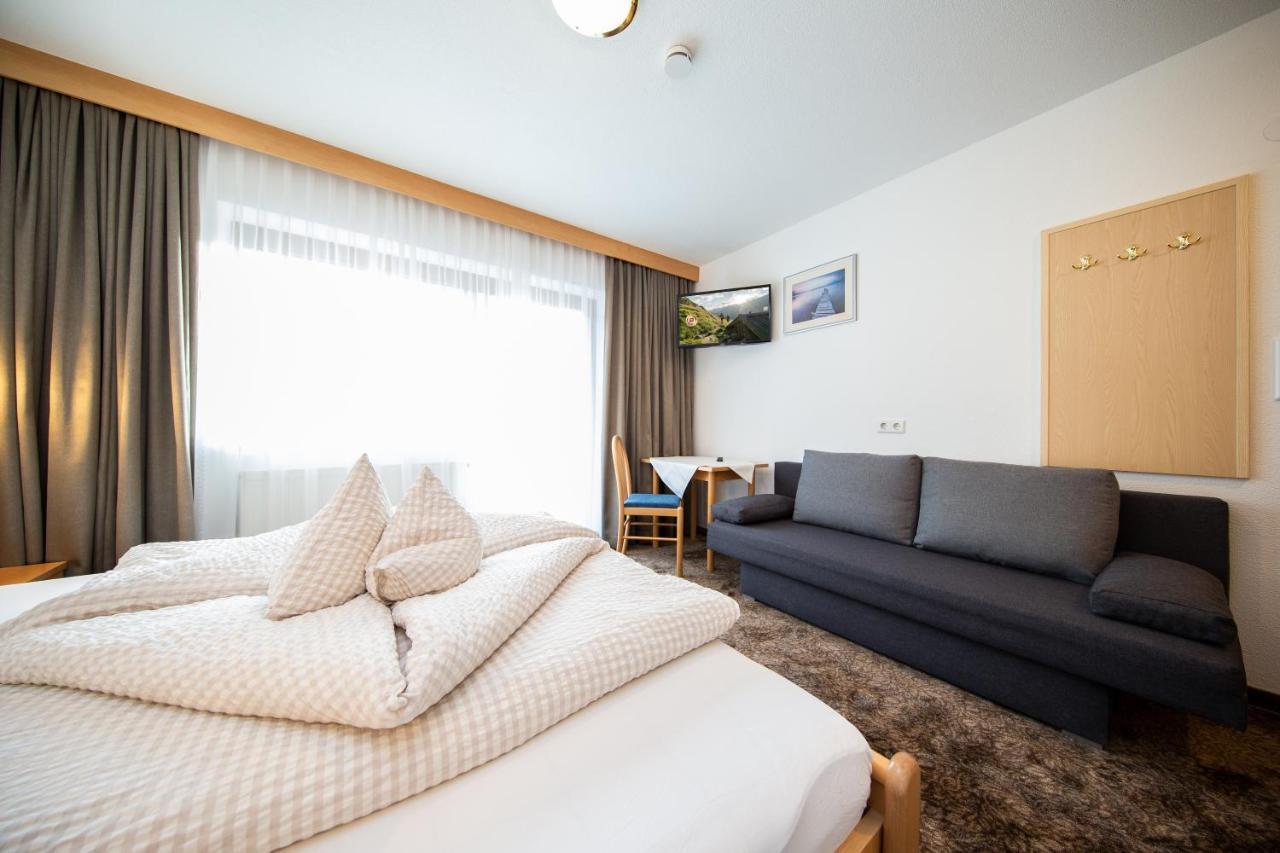 Tonis Ferienheim Apartman Sölden Kültér fotó